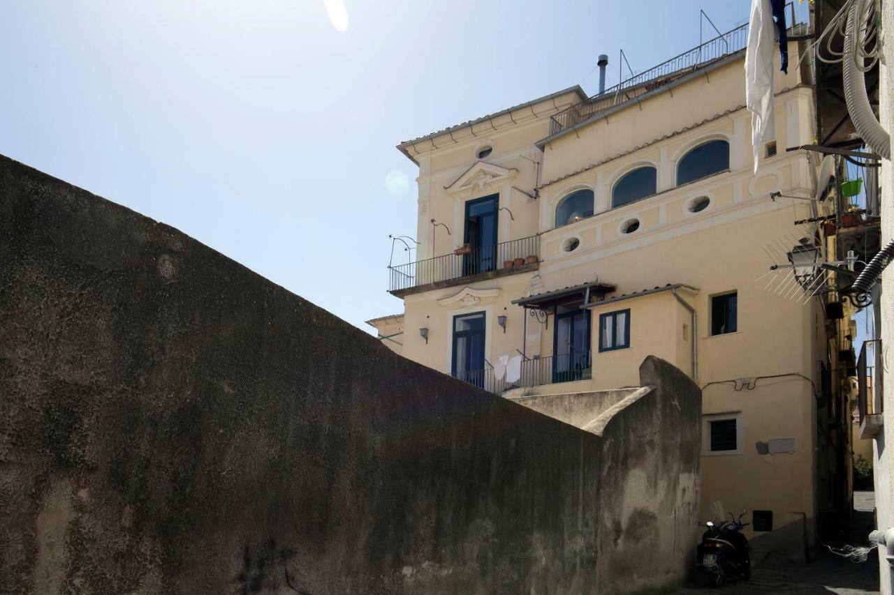 Appartamento Dimora Copeta Salerno Esterno foto
